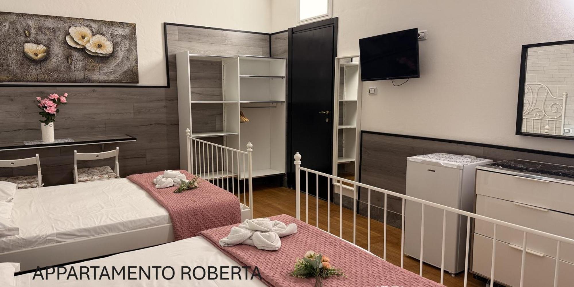 Roberta — Photos 2